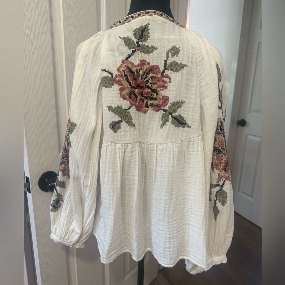 Zara Embroidered Kimono